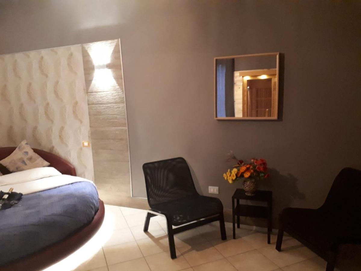Thaire Resort Кастель-Вольтурно Екстер'єр фото