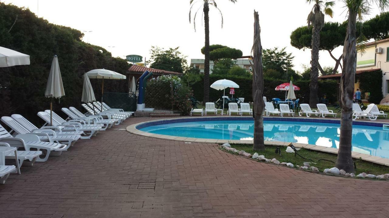Thaire Resort Кастель-Вольтурно Екстер'єр фото